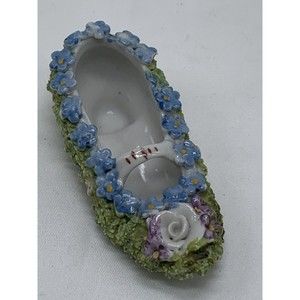 Elfinware Shoe Miniature Covered in Edelweiss and Green Moss Uckman